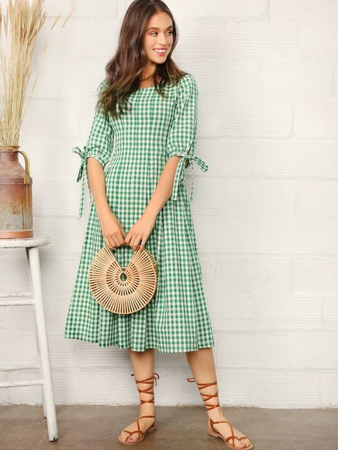 Shein Dress, Outfits Winter, Gingham Dress, Dress Plus Size, Mode Vintage, Outfits Summer, Kurti Designs, Fit And Flare Dress, Fit Flare Dress