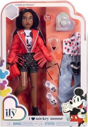 Ily Dolls, Kuromi Room, Disney Ily 4ever, Hello Kitty Room Decor, Collection Room, Stitch Toy, Hello Kitty Rooms, Disney Princess Dolls, Princesa Disney