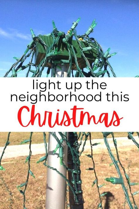 Easy Outdoor Christmas Decor, Christmas Lawn Decorations Front Yards, Christmas Tree Outside, Christmas Tree Yard, Faux Christmas Tree, Christmas Lawn Decorations, Christmas Decor Idea, Beach Christmas Trees, Tall Christmas Trees