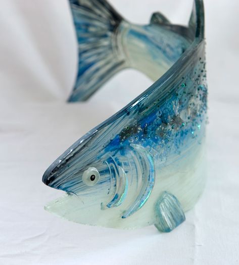 Glass Frit Painting, Fused Glass Fish, Frit Painting, Fused Glass Panel, Fife Scotland, Glass Fusion Ideas, Fused Glass Artwork, Glass Fusing Projects, Gallery Exhibition