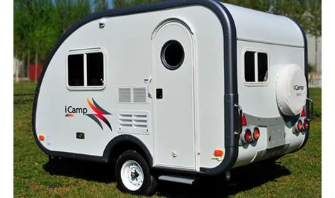 Small Camping Trailers, Teardrop Trailer Camping, Casita Travel Trailers, Light Travel Trailers, Small Travel Trailer, Small Trailers, Scamp Trailer, Lightweight Campers, Mini Caravan