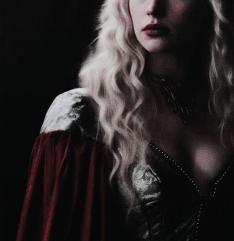 Corlys Velaryon Art, Saera Targaryen Aesthetic, Visenya Targaryen Aesthetic, Daeron Targaryen, Daena Targaryen, Visenya Targaryen, A Dance With Dragons, Dragon Heart, Fire And Blood