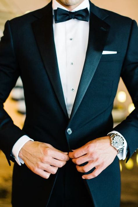 Stil Masculin, Wedding Tux, Groom Tuxedo, July Wedding, Black Tie Affair, Party Suits, Tuxedo Wedding, Groomsmen Attire, Groom Suit