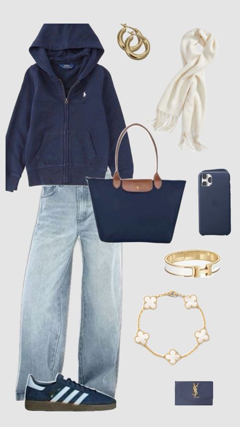 #stockholmstyle #longchamp #ralphlaurenoutfit Longchamp Outfit, Stockholm Fashion, Ralph Lauren Outfits, Vs Pink, Navy