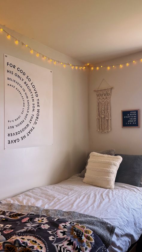 Liberty University Dorm, University Dorm, Holy Girl, University Housing, University Dorms, College Dorm Room Decor, Liberty University, Dorm Walls, Dorm Ideas