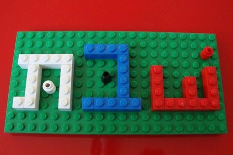 Jewish lego ideas for holidays and every day! Lego Bible, Hebrew School Activities, Teaching Alphabet, Yom Haatzmaut, Languages To Learn, Learning Hebrew, Aleph Bet, Used Legos, Jewish Crafts