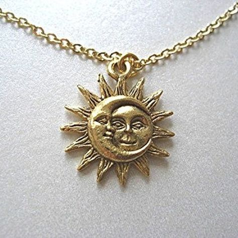 Sun And Moon Necklace, Bracelet Initial, Womens Chokers, Celestial Necklace, Gold Sun, Moon Pendant Necklace, Charm Pendant Necklace, Moon Charm, Jewelry Choker