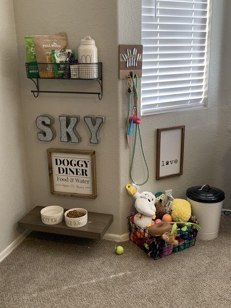 Dog Room Design, Dog Room Decor, Dog Bedroom, Puppy Room, Dog Corner, Dog Spaces, House Organisation, Dog Area, Francia Bulldog