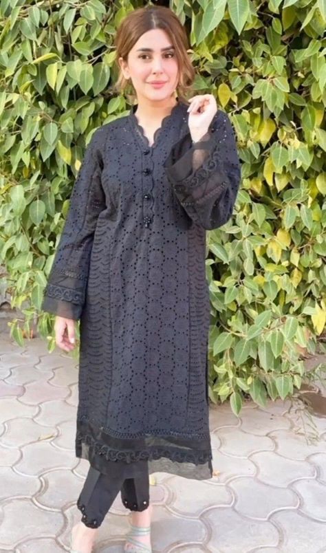 Black Frock Design Pakistani, Chikankari Dress Designs, Chicken Kari Dress, Black Frock Design, Net Dress Design, Design Frock, Kurti Ideas, Dress Design Pakistani, Chicken Dress