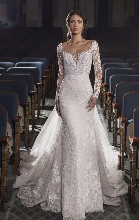 Pronovias Privee- Ralston $4,760 Twilight Wedding, Unique Wedding Gowns, Long Sleeve Wedding Dress Lace, White Wedding Dress, Dream Wedding Ideas Dresses, Winter Wedding Dress, Long Sleeve Wedding, Wedding Dress Sleeves, Wedding Dresses Unique