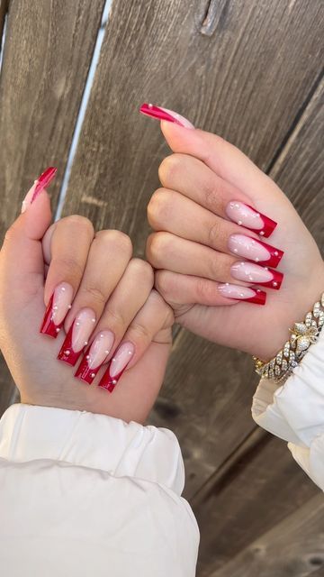 Cute Nails Acrylic For Christmas, Red Nail For Christmas, Red French Tip Nails Square Christmas, White Nails Red Gems, Christmas Nails￼, Red French With Pearls, Nails Red Design Ideas, Birthday Red Nails, Red Acrylic Nails Christmas