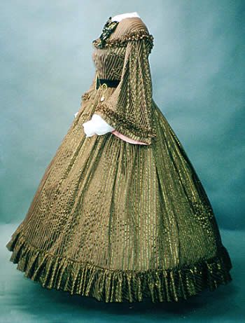 1860 1860s Day Dress, Victorian Ball Gowns, 1860 Fashion, 19th Century Clothing, 1800s Fashion, Dresses Aesthetic, History Fashion, Old Dresses, Century Clothing