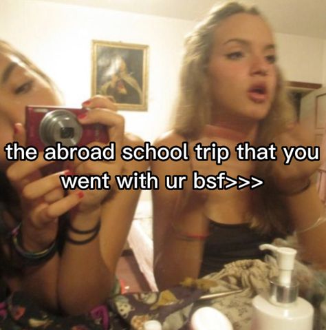 France School Trip, School Trip To Italy, School Trip Abroad, Paris School Trip, School Trip Packing, French Trip, School Trips, Germany Trip, Airport Aesthetic