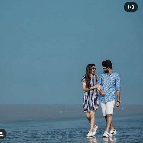 Photo Poses Outdoor, Pre Wedding Photoshoot Ideas, Pre Wedding Photoshoot Beach, Wedding Shoot Ideas, Wedding Photoshoot Ideas, Poses Outdoor, Pre Wedding Photoshoot Props, Indian Wedding Poses, Pre Wedding Photoshoot Outfit