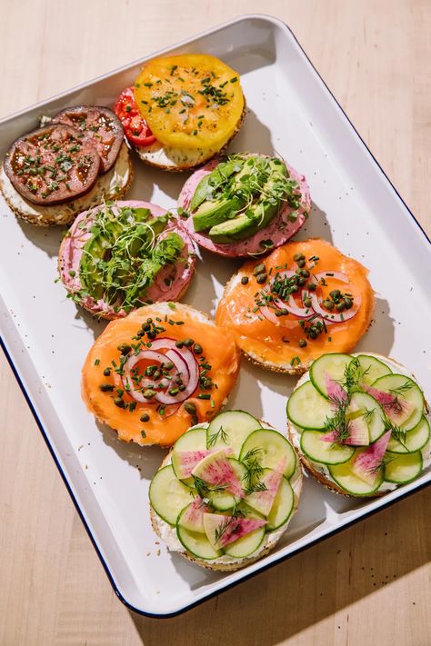 Poppy Bagels to Open New York-Style Bagel Shop in Oakland’s Temescal Neighborhood - Eater SF Ny Bagel, Bagel Bakery, Bagel Cafe, Bagel Bar, Bagel Toppings, Bakery Shop Design, New York Bagel, Bagel Shop, Bagel Sandwich