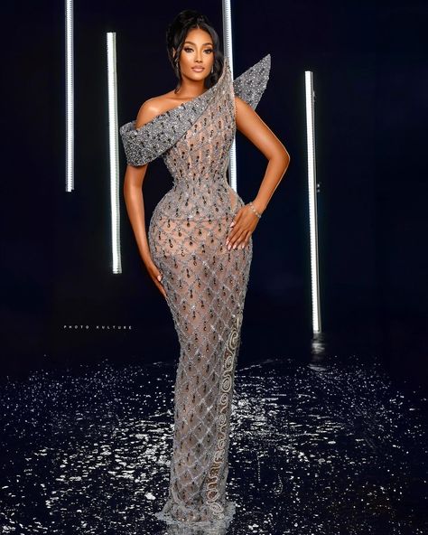 Dresses For Events Classy, Nigeria Outfit, Corset Dress Wedding, Evening Gown Wedding, Dinner Gowns, Glamorous Evening Dresses, Dress Photoshoot, Classy Gowns, Dress Corset