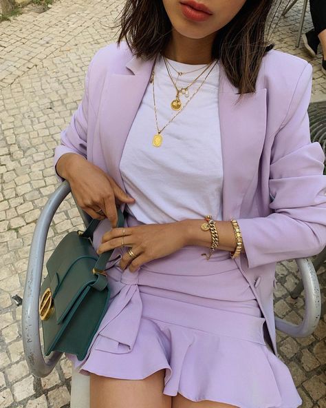 Spring Style: How To Wear Lilac Purple Outfit, Lavender Haze, Purple Fits, Pastel Outfit, Purple Outfits, Looks Street Style, Purple Fashion, Colourful Outfits, Looks Style