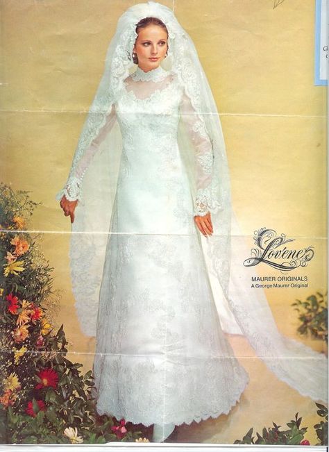 BRIDE CHIC: BRIDAL FASHION OF THE 1960s-70s Vintage Wedding Dress 1970s, 1970s Wedding Dress, 1970s Wedding, Vestidos Retro, Bridal Gowns Vintage, Wedding Dresses Uk, Wedding Dress Patterns, Gaun Fashion, Vintage Wedding Photos