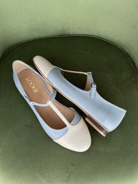 50s Shoes Flats, Shoes Leather Women, Lilac Trees, Blue Bridal Shoes, Mary Janes Shoes, Zapatos Mary Jane, T Strap Shoes, T Bar Shoes, Shoe Wardrobe