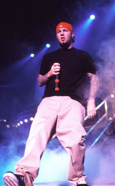 Fred Durst 90s Outfit, Limp Bizkit Costume, Limp Bizkit 90s, Fred Durst Halloween Costume, Fred Durst Costume, Fred Durst Outfit, Limp Bizkit Aesthetic, Fred Durst 90s, Steal This Album