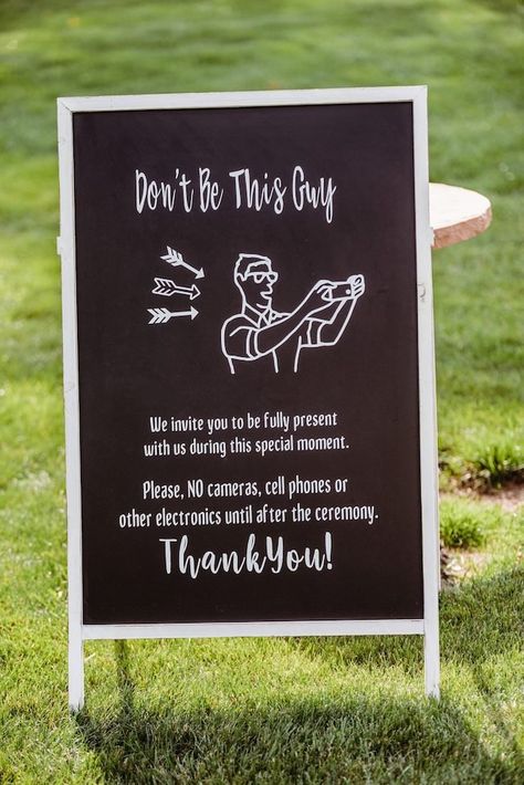 Don't Be This Guy | Funny Wedding Sign Creative Wedding Sign, Funny Wedding Signs, Different Wedding Ideas, Unplugged Wedding Sign, Wedding Ceremony Signs, Unplugged Wedding, Ceremony Signs, Future Wedding Plans, Funny Wedding