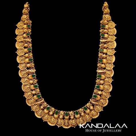 Bangles and necklace mela at kandalaa. Visit us or call for video on 9845040007 . . . . . . . . . . #BengaluruJewels #FamilyTradition #HeritageCraftsmanship #jewellery #goldjewellery #necklace #ring #earrings #nakasbangles #diamonds #bracelet #jewelrygram #diamond #gold #rings #handmadejewelry #bangles #instajewelry #jewellerydesign #pendant #bracelets #bling #jewelryaddict #antiquebangles #jewelrydesigner #gemstones #kandalaahouseofjewellery Kandalaa Jewellery, Kasu Bangles Gold Jewelry, Kasumalai Necklace, Kerala Palakka Necklace, Kantilal Jewellers Surat, Gold Jewellry, Gold Jewelry Simple Necklace, Gold Bride Jewelry, Gold Jewelry Simple