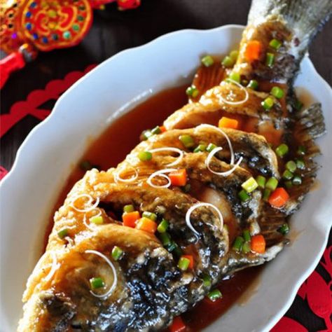 Sweet and Sour Fish | China Yummy Food China Street Food, Pompano Fish Recipe, Sweet And Sour Fish, China Street, Khmer Food, Sweet And Sour Sauces, Philippines Food, Food Cart Design, China Food