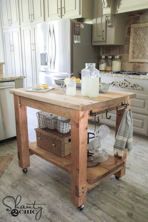 DIY Kitchen Island FREE Plans! Moveable Kitchen Island, Portable Kitchen Island, Mobile Kitchen Island, Diy Kitchen Projects, Kitchen Island Plans, Interior Boho, Rustic Kitchen Island, Small Kitchen Island, Portable Kitchen