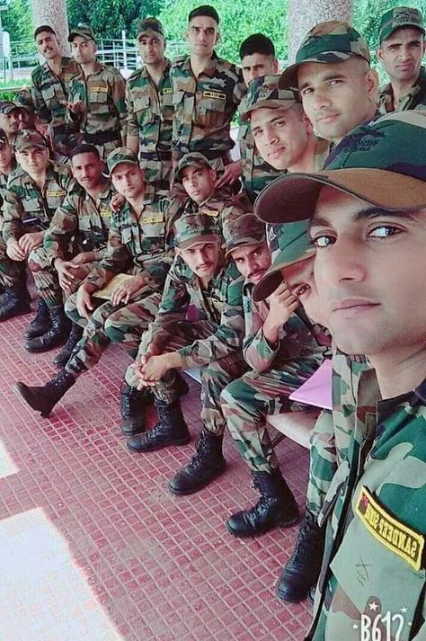 इंडियन आर्मी, Army Boyfriend, India Army, Army Lover, Indian Army Special Forces, Indian Army Quotes, Indian Army Wallpapers, Army Couple Pictures, Indian Flag Images