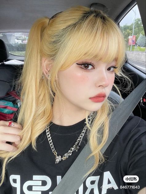 Medium Length Haircut Bangs, Haircut Bangs, Ulzzang Cute, Makeup Korean, Pretty Blonde, Makeup Cute, Girl Korean, Medium Length Haircut