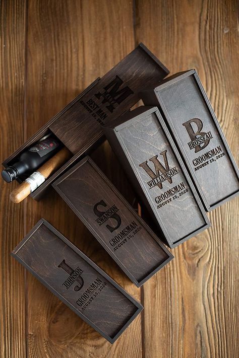 Men Advice, Father Of Groom Gift, Asking Groomsmen, Groom Box, Groomsmen Boxes, Groomsman Proposal Box, Best Man Proposal, Father Of Bride, Best Groomsmen Gifts