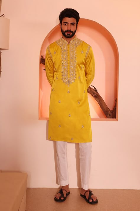 Yellow Kurta Men, Haldi Ceremony Outfit For Men, Yellow Haldi Outfit, Groom Haldi, Marriage Outfit, Haldi Ceremony Outfit, Silk Kurta Set, Wardrobe Planner, Wedding Kurta