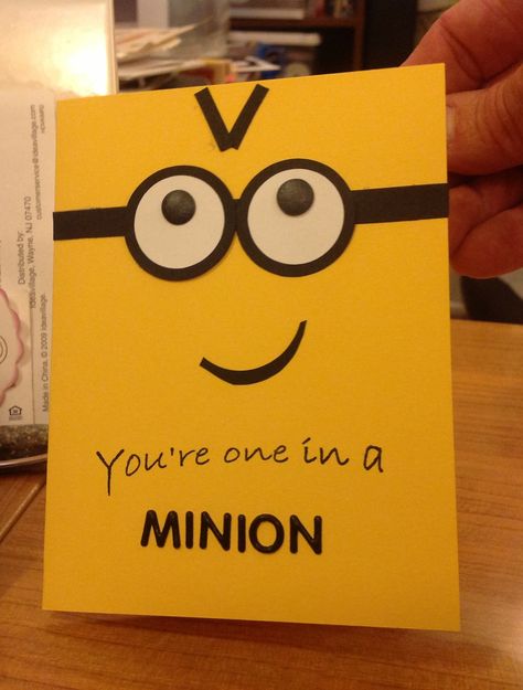 Minion birthday card - LOVE the minions (even purple ones :) )                                                                                                                                                      More Minion Birthday Card, One In A Minion, Minion Card, Happy Birthday Cards Diy, Birthday Card Drawing, A Minion, Unique Birthday Cards, Birthday Card Craft, Minion Birthday