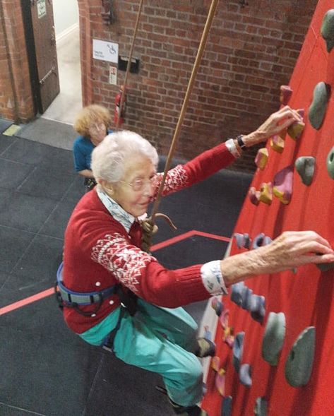 This lady is 99 years old and she's still rock climbing! That's what we're talking about, love the commitment. Follow the link to check us out on Instagram: @adventureaide #rockclimbing #adventure #outofoffice #goneclimbing #climbinggirl #climbergirl #climber #rockclimb #adventureaide Rock Climbing Funny, Rock Climbing Clothes, Climbing Fits, Rock Climbing Aesthetic, Climbing Aesthetic, Woman Climbing, Rock Climbing Women, Rock Climbing Outfit, Rock Climbing Gym