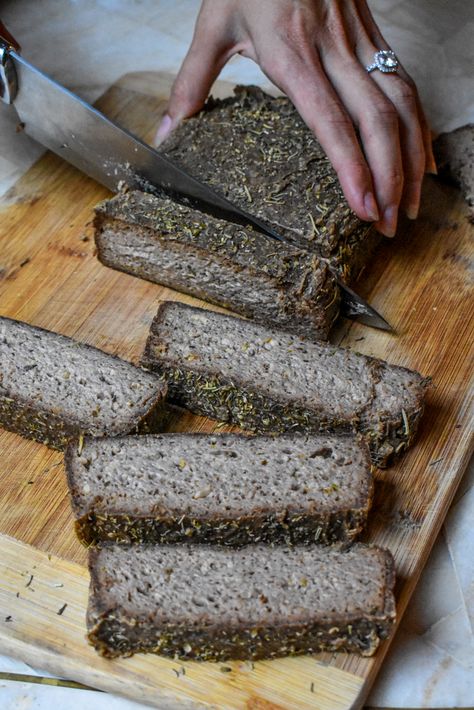 Raw Vegan Bread, Raw Crackers, Raw Bread, Raw Vegan Food, Vegan Bread Recipe, Raw Vegan Diet, Raw Vegan Desserts, Creative Recipes, Raw Diet