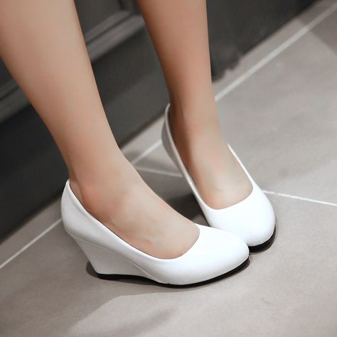 Patent Leather Round Toe Women Wedges Platform Shoes Brown Wedges Outfit, Simple Wedding Shoes, White Wedge Heels, Wedges Shoes Low, Wedges Outfit, Hipster Shoes, Short Wedges, Converse Wedding Shoes, Wedding Shoes Sandals