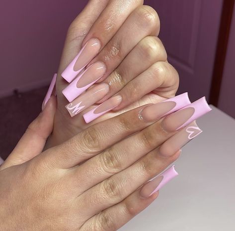 Nail Inspo With Initial Pink, French Tip Acrylic Nails Coffin With Initial, Acrylic Nails M Initial, Trendy Nails With Initial, Long Acrylic Nails Initial, Acrylic Nails With A C Initial, Nails For Initials, Nail Designs With Initials On Them, French Tips With M Initial