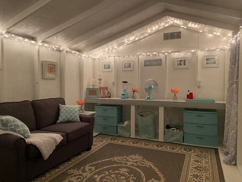 She Shed Garage Ideas, She Shed Living Room, Chill Shed Ideas, Tuff Shed Makeover, 10x16 Craft Shed Interior, She Shed Basement Ideas, Outdoor Shed Makeover Interior, Outdoor Shed Interior Ideas, She Shed Witchy