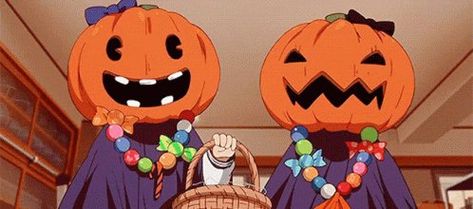 EVO on Twitter: "Finding the BEST Anime Halloween Wallpaper!!! Twitch: https://t.co/uVYqSgouoG Youtube: https://t.co/YgtdCYeODX… " Pumpkins, Wattpad, Gif, Halloween, Anime