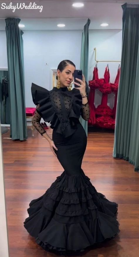 Spanish Style Dress, Flamenco Style Dress, Drag Queen Outfits, Fashion Dresses Formal, Sleeve Ruffles, Flamenco Dress, Leopard Print Maxi Dress, Formal Prom Dress