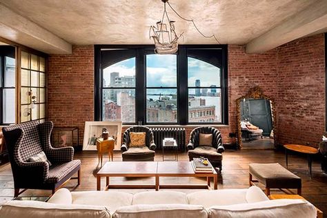 Industrial-chic SoHo loft with Hudson River views Celebrity Apartments, Penthouse New York, New York Condos, New Yorker Loft, Soho Apartment, Manhattan Penthouse, Nyc Loft, Nyc Penthouse, New York Penthouse