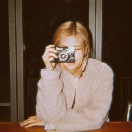 Blackpink rosé
Aesthetic pictures polariod, vintage Rosé Core Aesthetic, Rosé Icons Aesthetic, Blackpink Rosé Aesthetic, Rosé Aesthetic Blackpink, هاري ستايلز, Blackpink Rosé Icons, Rosé Core, Rosé Blackpink Icons, Rosé Blackpink Aesthetic