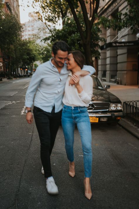 The views from the West Village made for the perfect backdrop for this couples photoshoot! I love being able to provide couples with amazing photographs that they'll be able to look back on for years to come! couple photo shoot ideas nyc engagement photos west village engagement italy wedding vibes moody wedding photos street wedding photos nyc skyline photos engagement photo inspiration summer engagement photo outfit City Streets Engagement Photos, City Engagement Shoot Outfit, Fall Outfits Engagement Photos, Nyc Photoshoot Ideas Couple, Streetwear Engagement Photos, Jersey City Engagement Photos, Cityscape Engagement Photos, Engagement Photos Small Town, West Village Engagement Photos