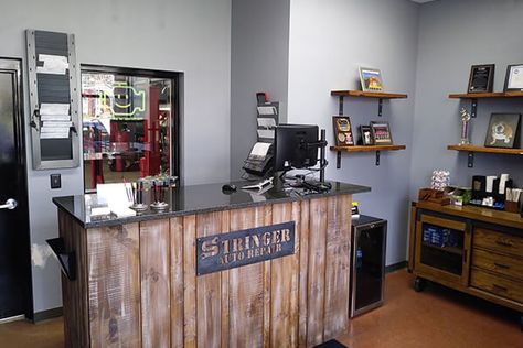 Repair Shop Office Ideas, Diesel Shop Ideas, Auto Repair Office Ideas, Body Shop Office Ideas, Auto Shop Lobby Ideas, Automotive Office Ideas Waiting Rooms, Car Lot Office Ideas, Mechanic Waiting Room Ideas, Mechanic Office Ideas