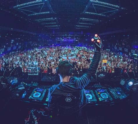 Don diablo Don Diablo, Electro House, Dj Snake, Martin Garrix, Steve Aoki, Alan Walker, Deep House, House Music, Number One