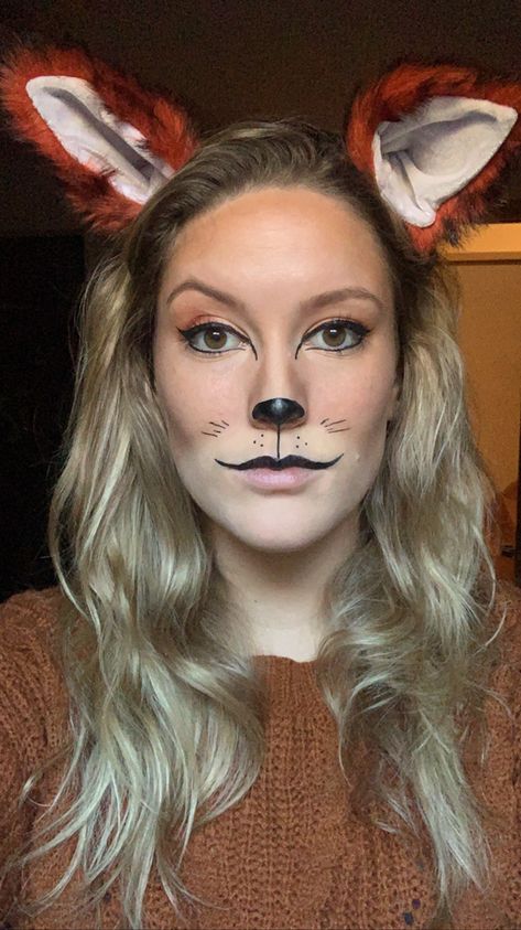 Easy Fox Costume For Women, Simple Fox Makeup Halloween, Fox Nose Makeup, Fox Inspired Makeup Look, Fox Costume Makeup Simple, Fox Animal Makeup, Women’s Fox Costume, Fox Face Makeup Halloween, Kitty Cat Makeup Kids