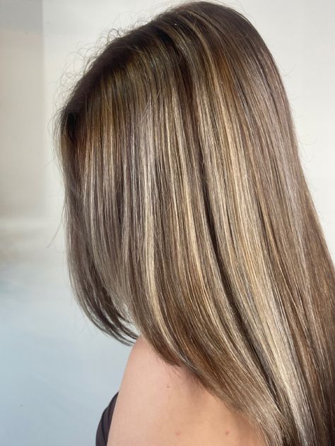 Half Head Of Foils On Brown Hair, Quarter Head Highlights, Half Head Foils Blonde On Brown Hair, Half Head Foils Brunette, Half A Head Of Foils, Half Head Foils Blonde, Half Head Foils, Half Head Of Highlights, Half Highlights