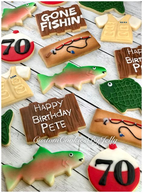 Gone Fishin’ Cookies @customcookiesbyjelly #customcookiesbyjelly #sugar #cookies #fishingcookies #birthday Fishing Birthday Cookies, Camo Cookies, Fish Cookies, Lite Beer, Happy 17th Birthday, Happy 8th Birthday, Vanilla Sugar Cookie, Fishing Birthday, Star Cookies