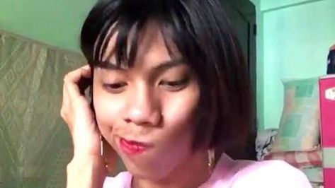 mimiyuuuh being shy Shy Meme, Shy Funny, Bump Set Spike, Memes Tagalog, Filipino Memes, Wattpad Quotes, Tagalog Quotes Funny, Filipino Funny, Reaction Face