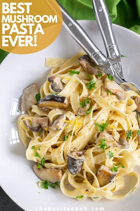 Pasta With Mushroom Sauce, Ham And Mushroom Pasta, Shiitake Mushrooms Recipes, Mushroom Pasta Sauce, Cream Sauce Pasta, Mushroom Recipes Pasta, Dairy Free Pasta, Creamy Mushroom Pasta, Yummy Pasta Recipes